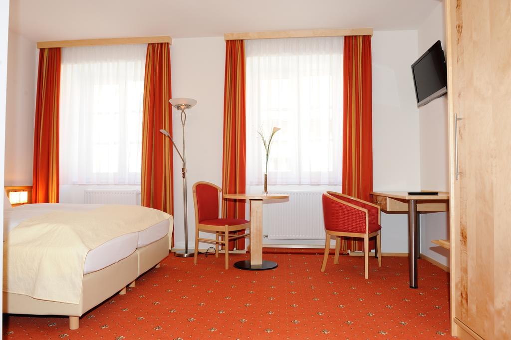 Hotel-Gasthof-Fleischerei - Zur Alten Post Schwanberg Habitación foto